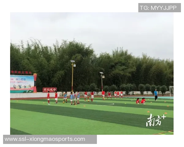 金堂问政助力足球小镇发展打造全民健身新高地